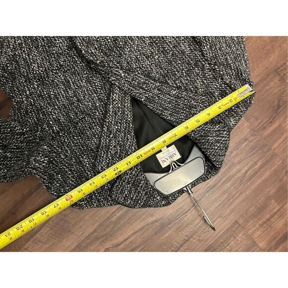 Armani Collezioni Black/White Tweed Wool Sequins Blend Blazer Size 8 w/COA - Picture 14 of 16